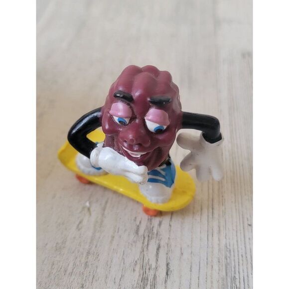 Applause 1988 raisin skateboarding toy figure - Picture 1 of 5
